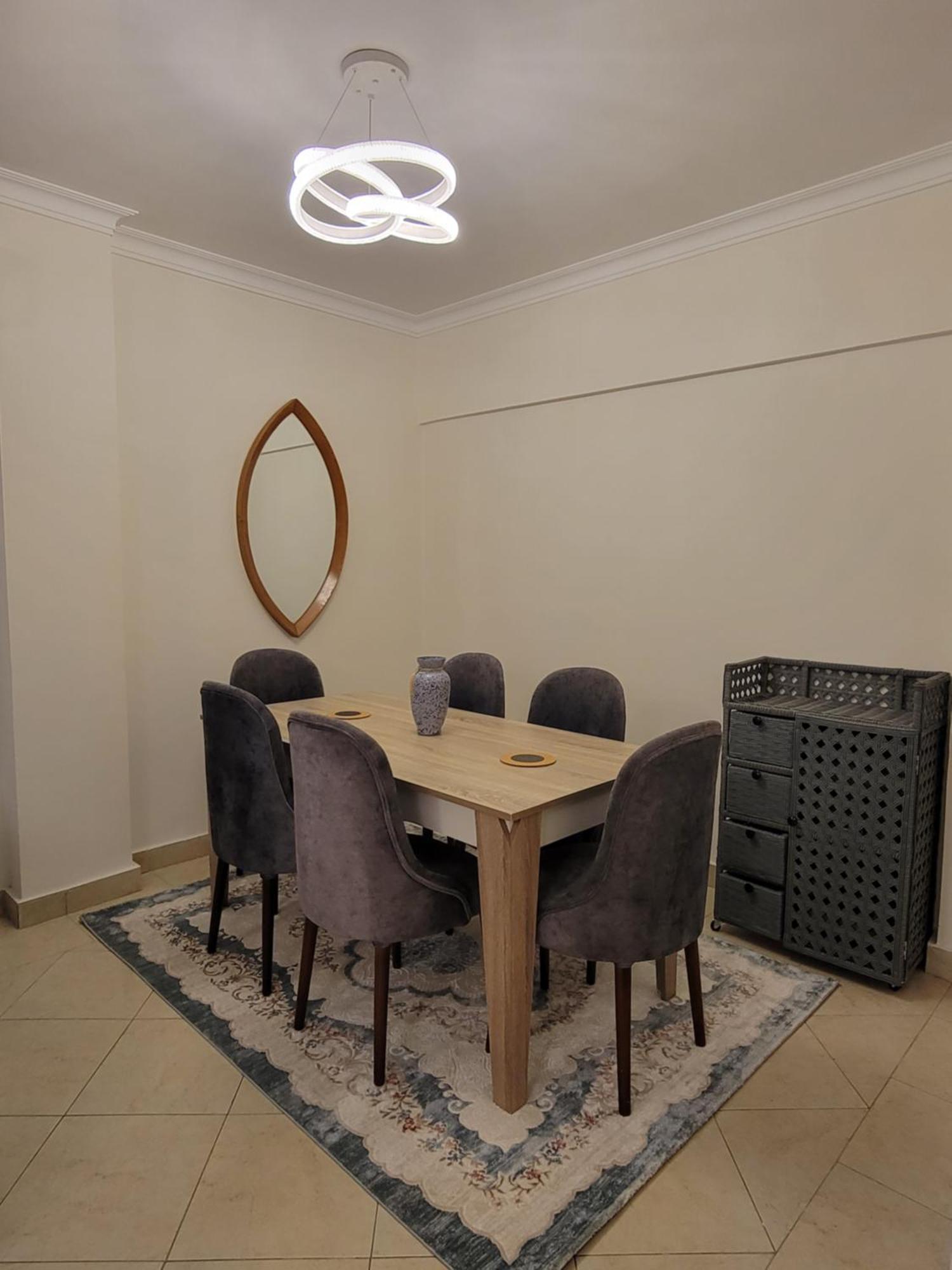 The Twin Haven Apartment